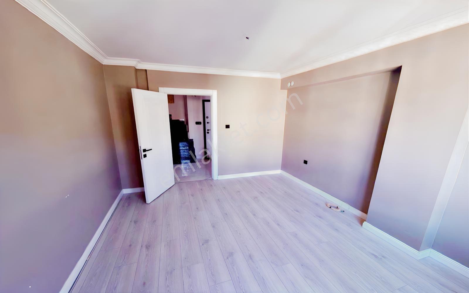 Bademlik'te Bademlik Yolu Cadde Üzeri Full+full Yapılı 4+1dublex — fotoğraf 20