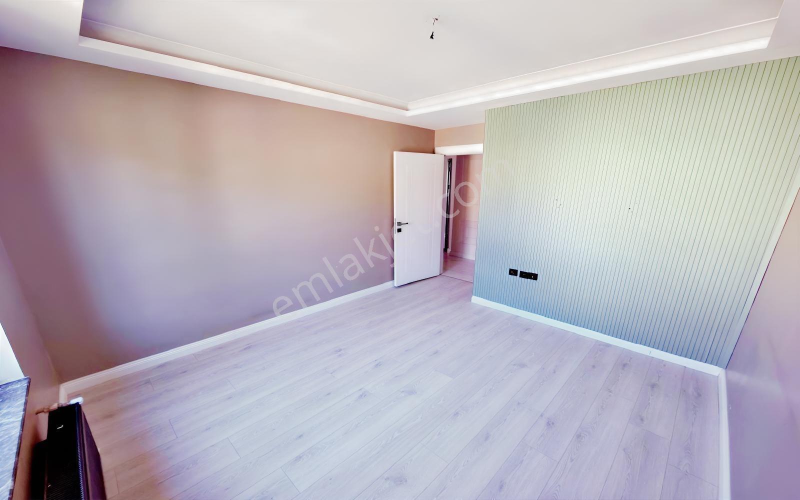 Bademlik'te Bademlik Yolu Cadde Üzeri Full+full Yapılı 4+1dublex — fotoğraf 24