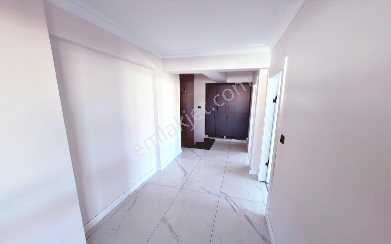 Bademlik'te Bademlik Yolu Cadde Üzeri Full+full Yapılı 4+1dublex — fotoğraf 34