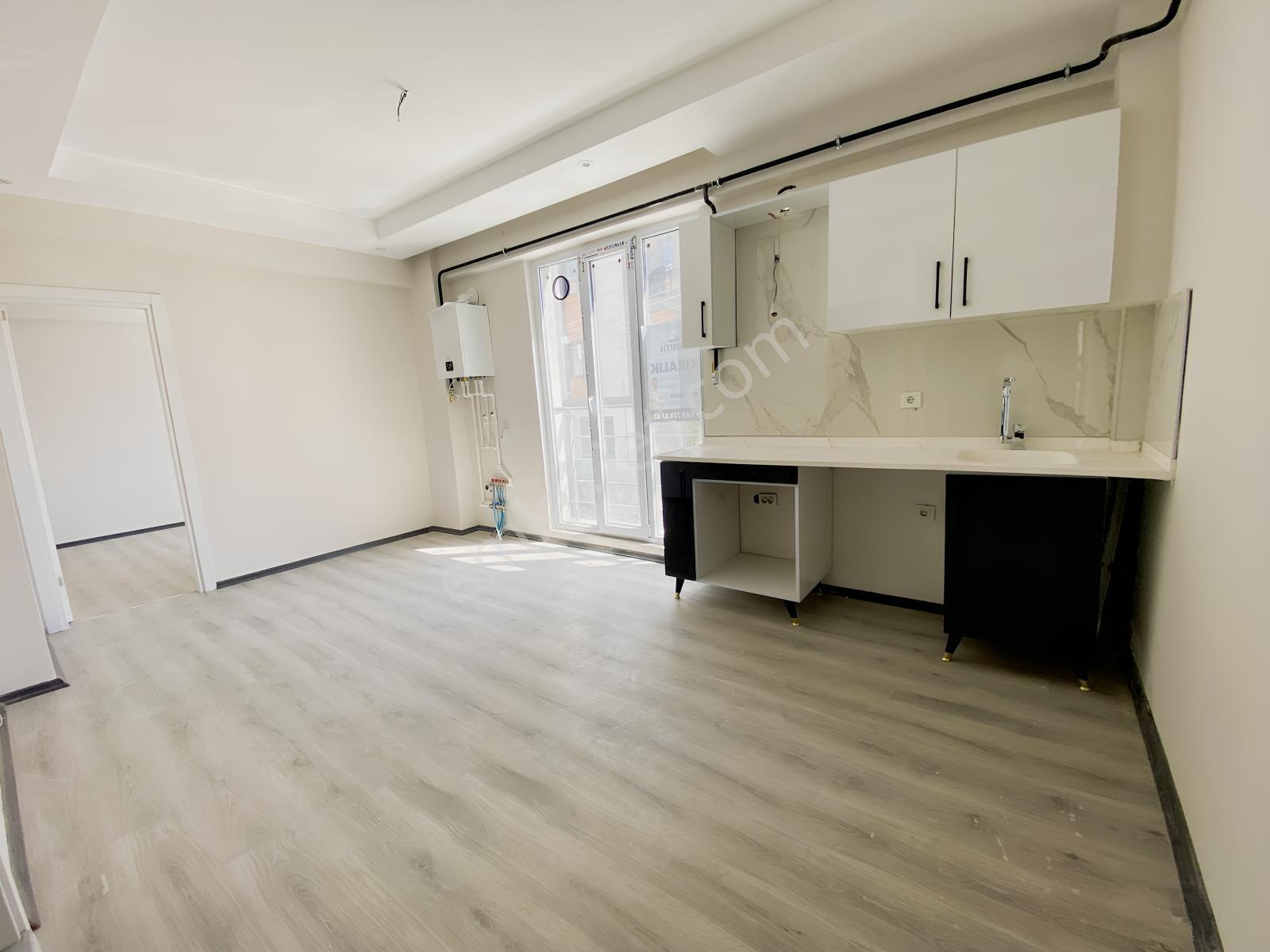Zenith Real Estate Satılık Çarşı İçi 2+1 Sıfır Açık Mutfak Daire — fotoğraf 7
