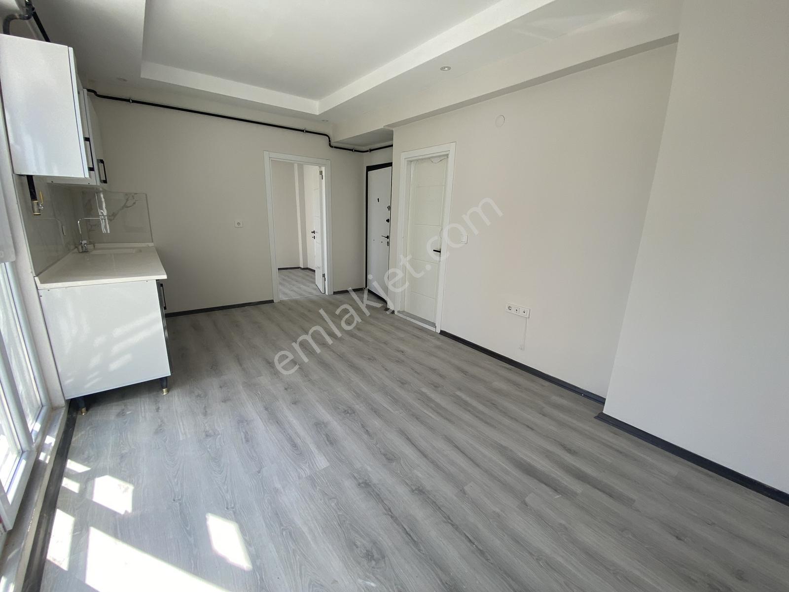 Zenith Real Estate Satılık Çarşı İçi 2+1 Sıfır Açık Mutfak Daire — fotoğraf 9