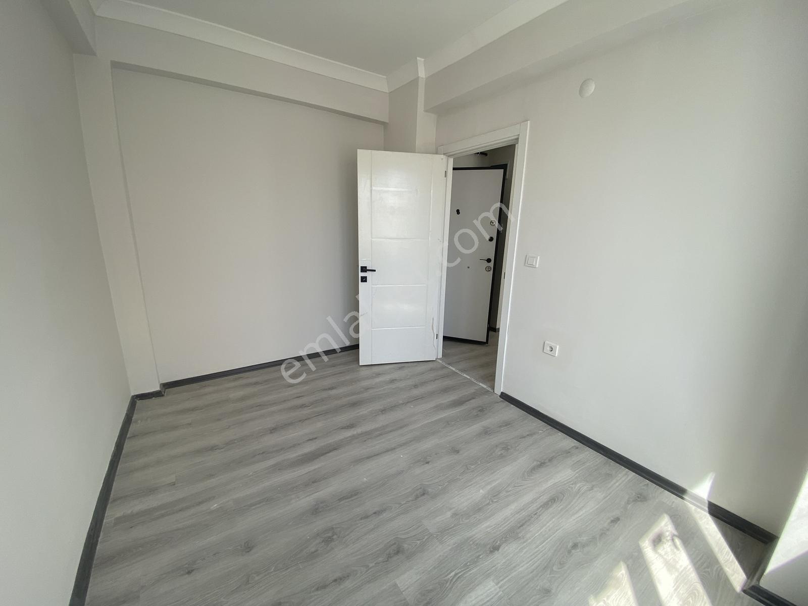 Zenith Real Estate Satılık Çarşı İçi 2+1 Sıfır Açık Mutfak Daire — fotoğraf 11