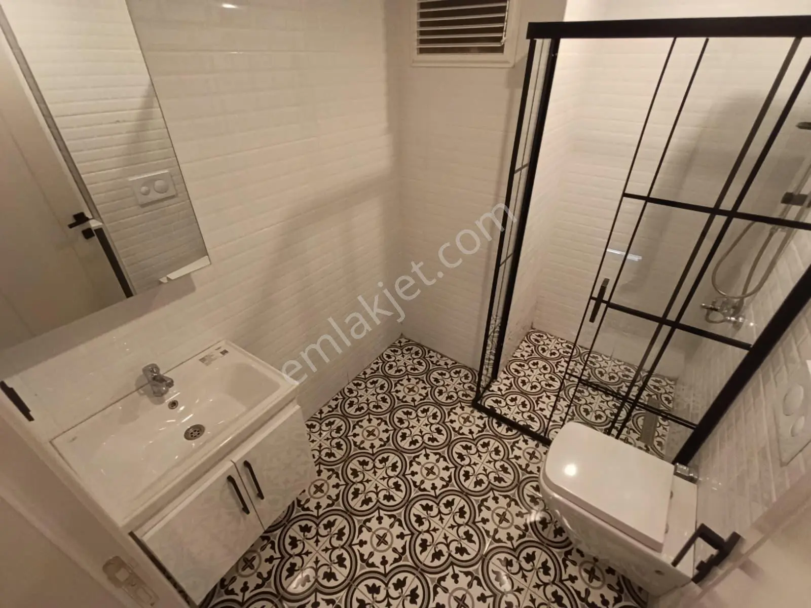 ▀güçten Altınkumda K.otoparklı Ebeveynli Sıfır Projede 3+1dublex — fotoğraf 23