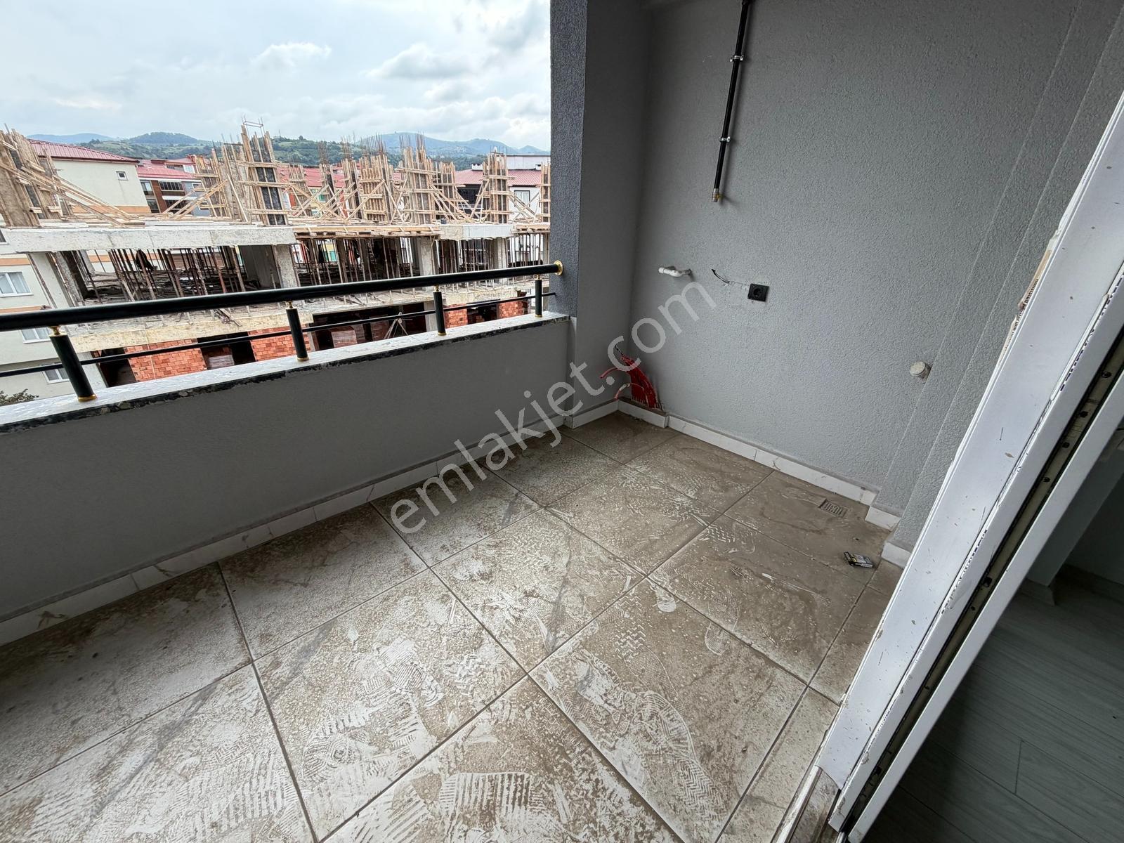 Yağmur Emlak'tan Tekkeköy'de Süper Konum 2+1 Sıfır Satılık Daire — fotoğraf 7