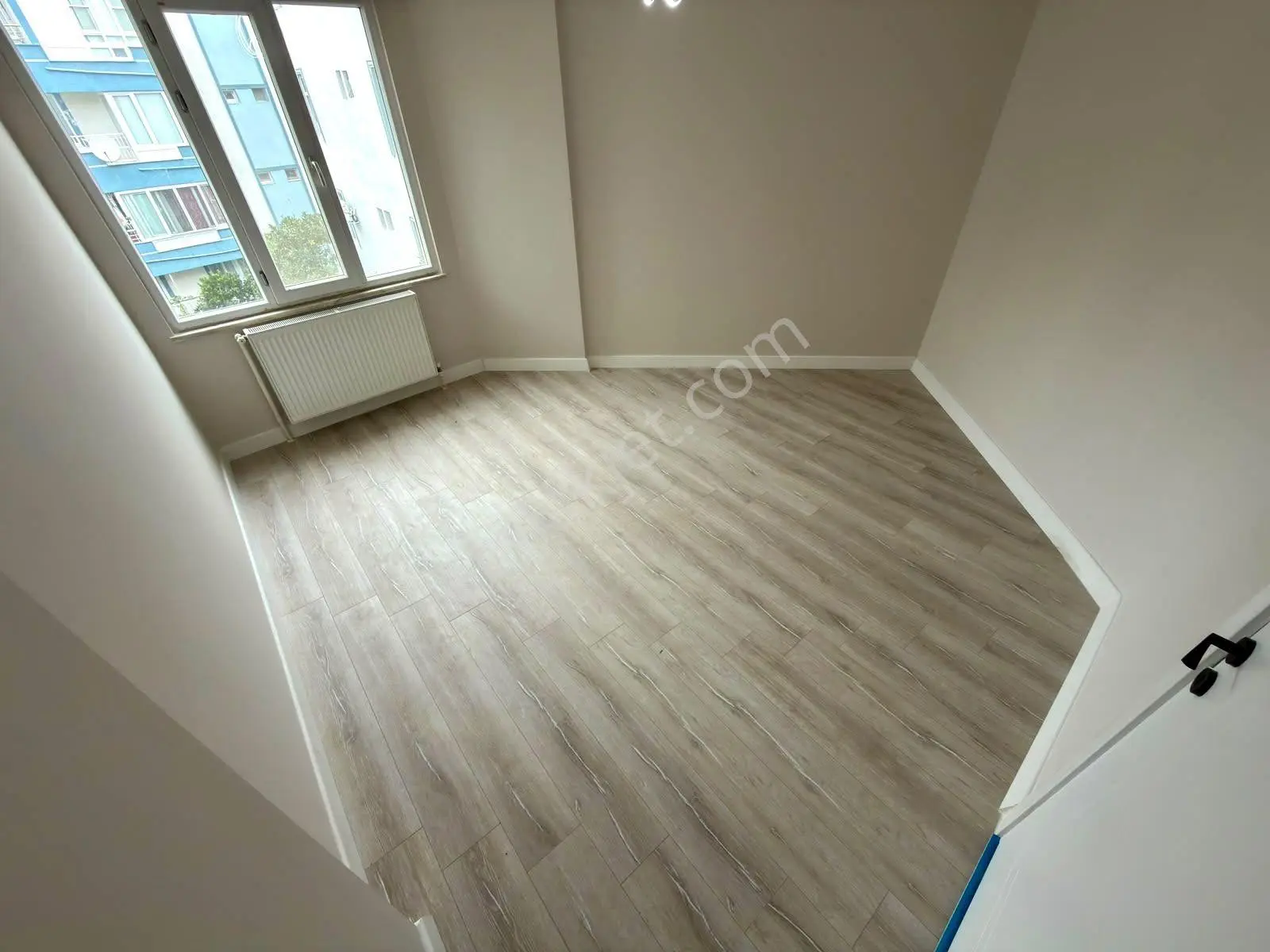 Referans’tan İkizçay'da Ön Cephe Ara Kat Kredili Ege Cafe Civarı Lüx 3+1 Daire — fotoğraf 4