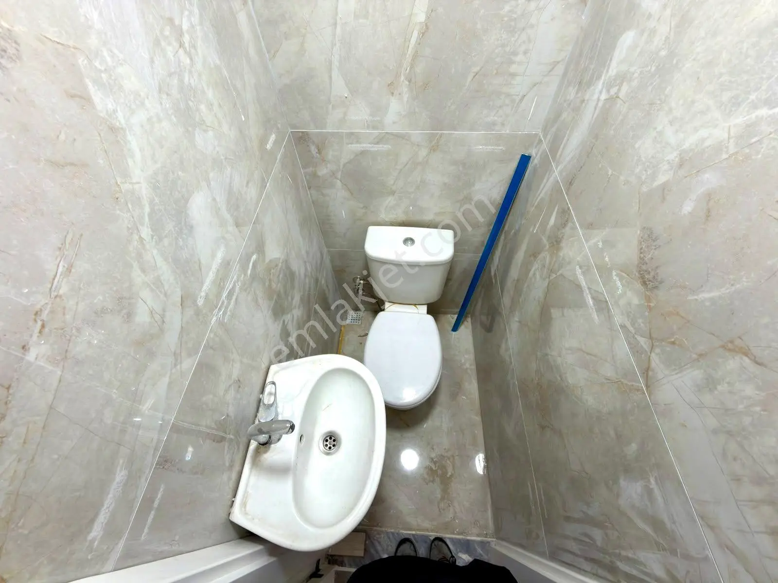 Referans’tan İkizçay'da Ön Cephe Ara Kat Kredili Ege Cafe Civarı Lüx 3+1 Daire — fotoğraf 9