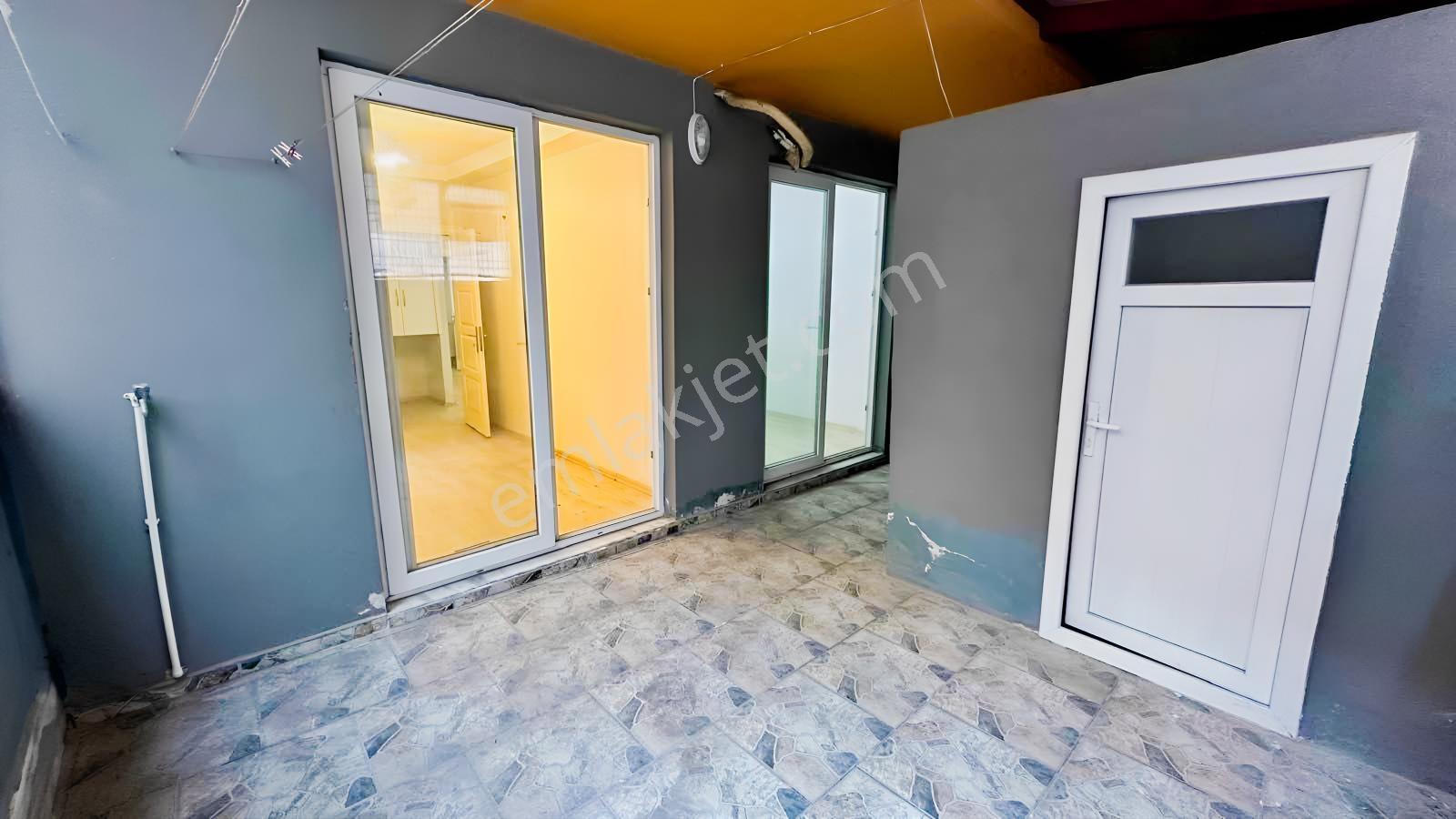 Aktiften Yüksek Giriş, Komple Yenilenmiş Şık 2+1 Satılık Daire — fotoğraf 13