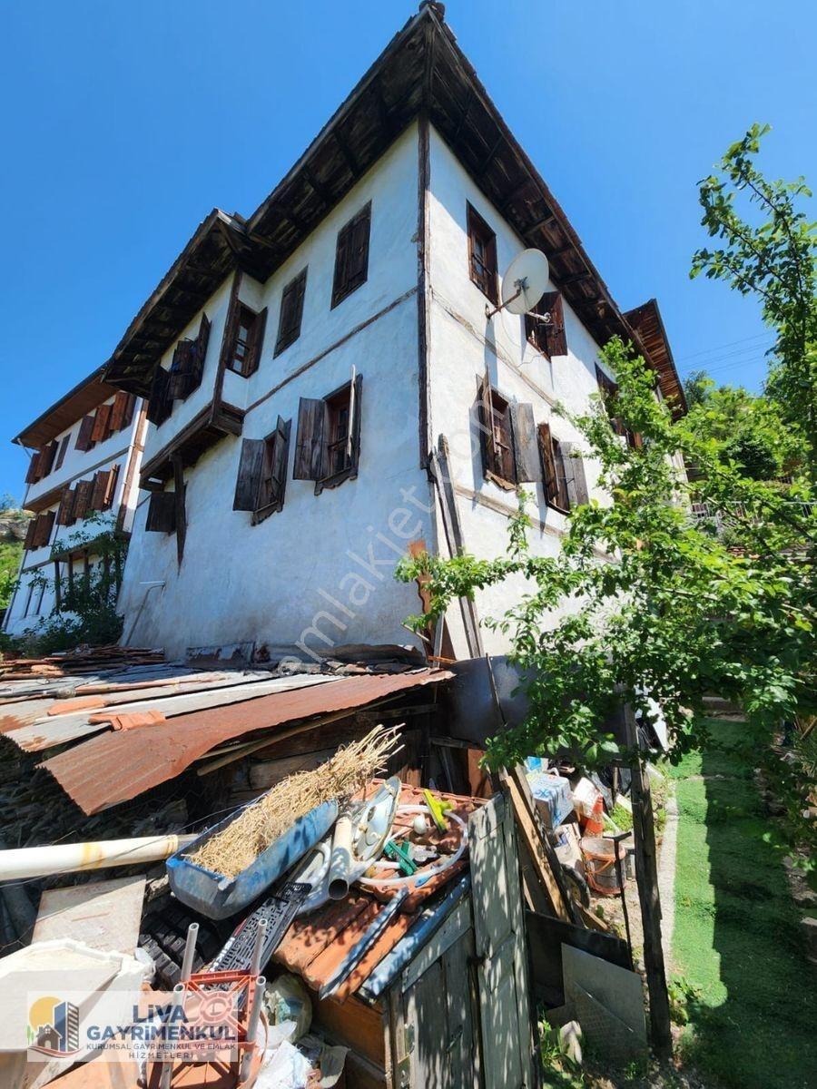 Karabük Safranbolu Babasultan Mahallesinde Satılık 2 Katlı Tarihi Konak Ve Bahçesi, — fotoğraf 27