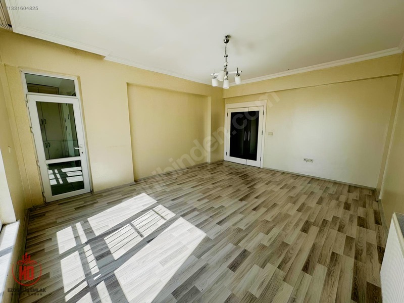 Ezogelin Gayrimenkul'den Akkent'te Bakımlı 3+1 Daire Fırsatı.. — fotoğraf 3