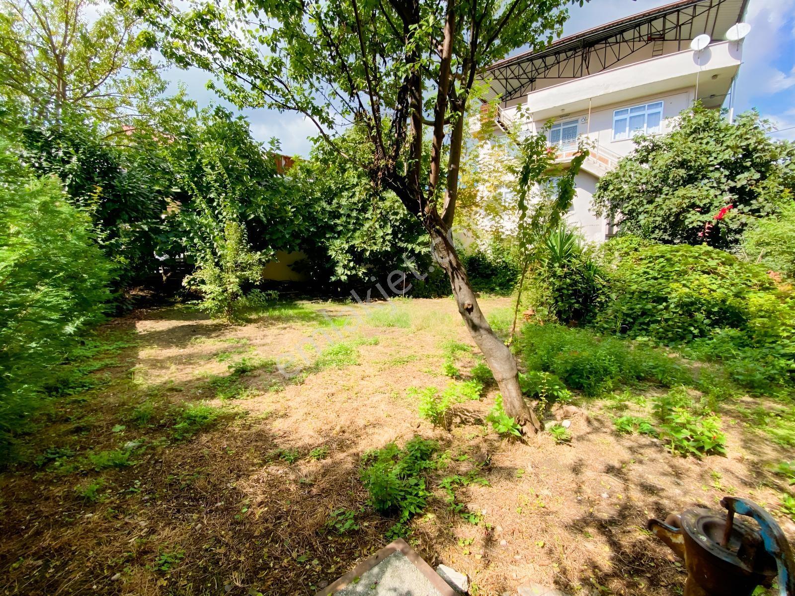 Bora Emlak'dan Ömercikler Mahallesi'nde 300 M2 Satılık Arsa — fotoğraf 7