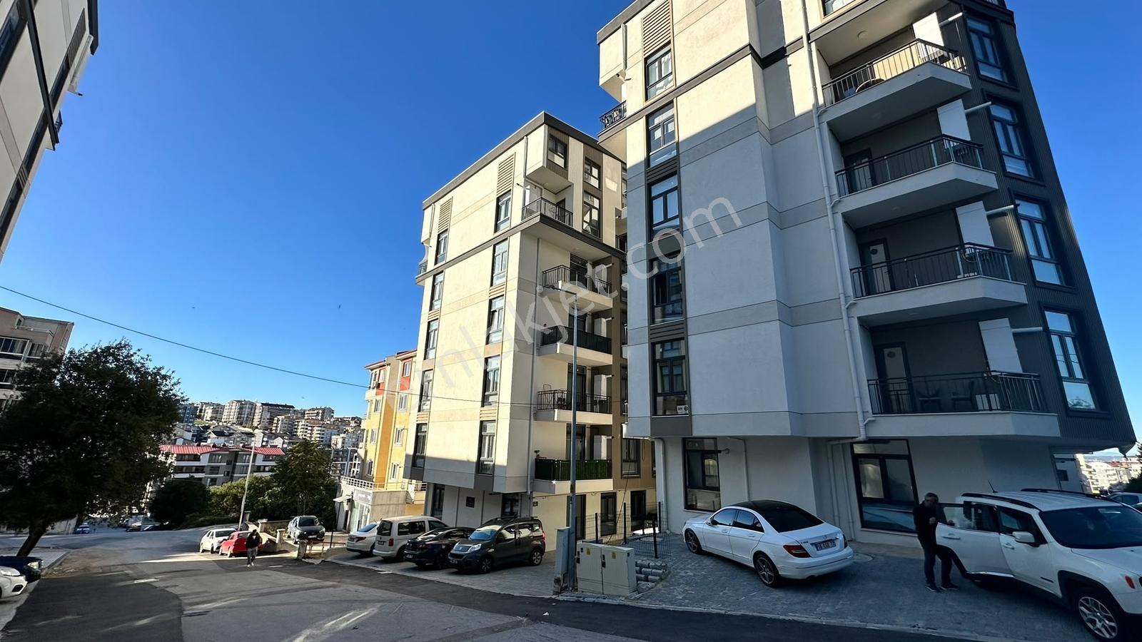 Remax Advantage'Dan Görükle'De Eşyalı Sıfır 2+1 Satılık Daire