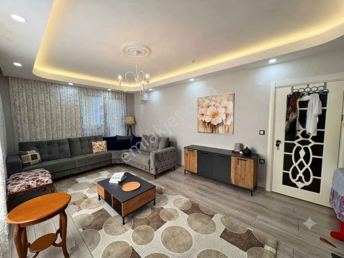 Aktif'ten Akçay'da Satılık Tasarım Harikası Çift Balkonlu Ebeveyn Banyolu 2+1 Daire — fotoğraf 2