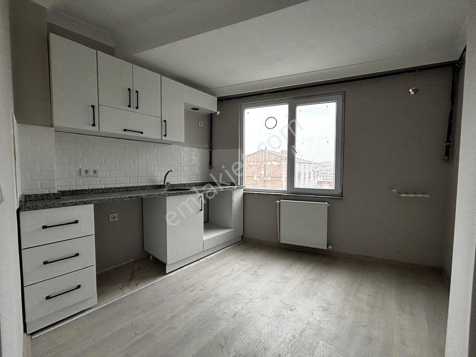 Bahçelievler Devlet Hastanesi Yakını 2+1 Sıfır Arakat Daire — fotoğraf 17