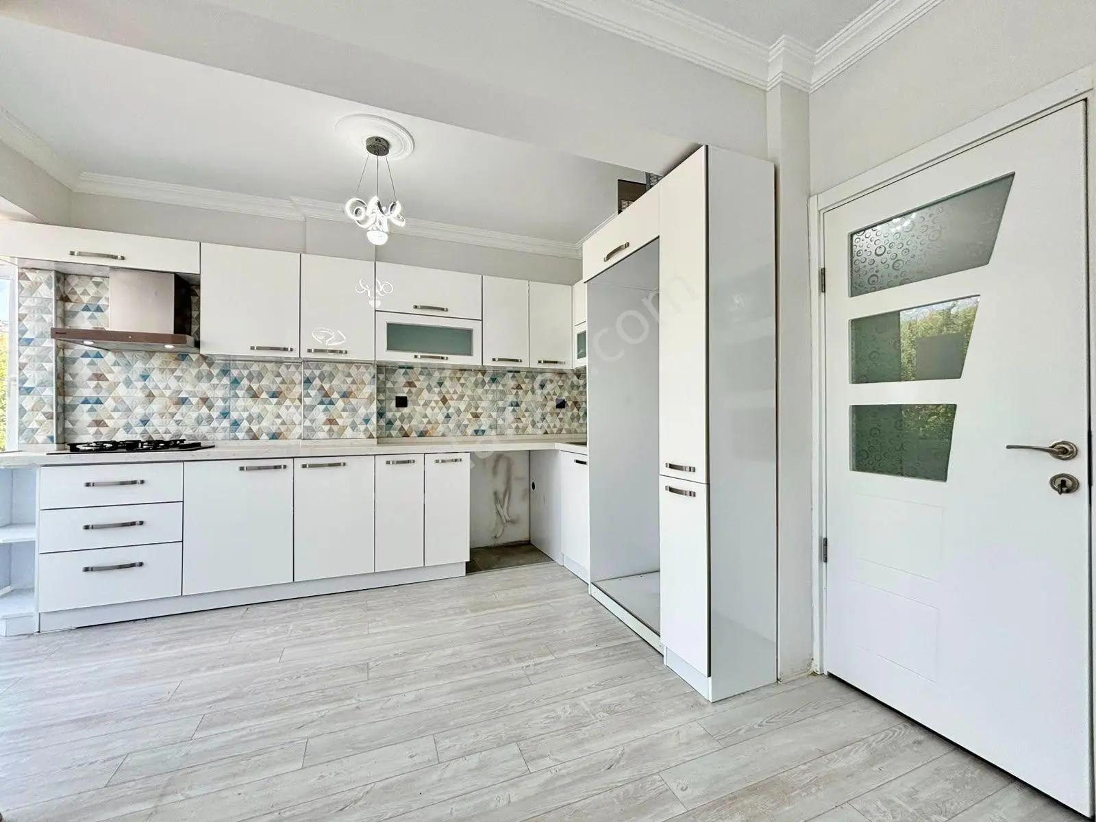 ꧁ay Emlaktan꧂akçayda Muhteşem Çay Manzaralı Denize 500 Mt Ön Cephe Satılık 2+1 İçi Yapılı Daire — fotoğraf 8