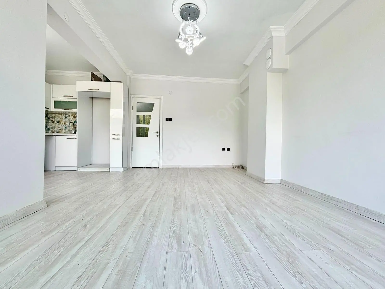 ꧁ay Emlaktan꧂akçayda Muhteşem Çay Manzaralı Denize 500 Mt Ön Cephe Satılık 2+1 İçi Yapılı Daire — fotoğraf 27