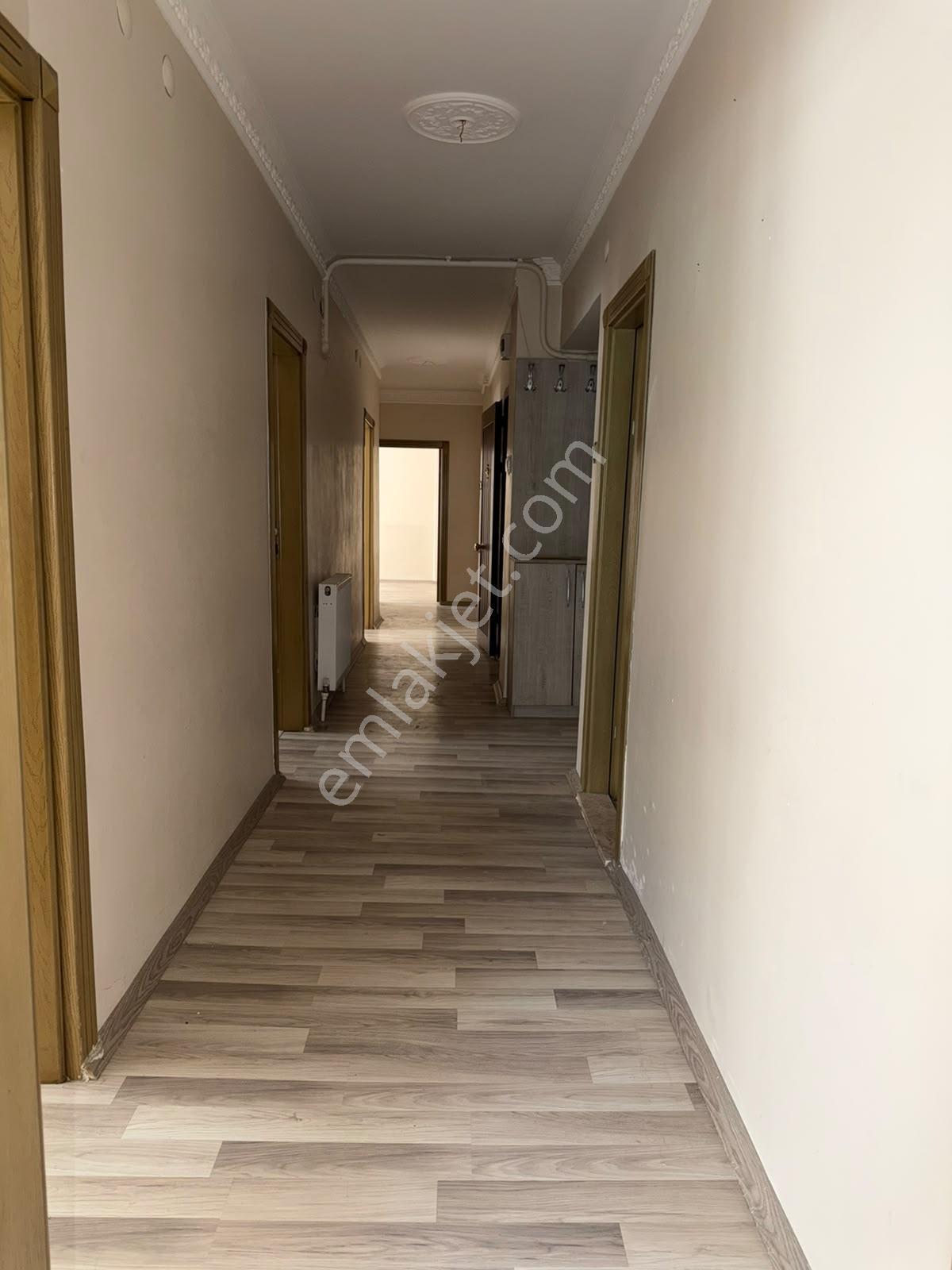 3+1 Masrafsız Oturuma Hazır Daire — fotoğraf 9