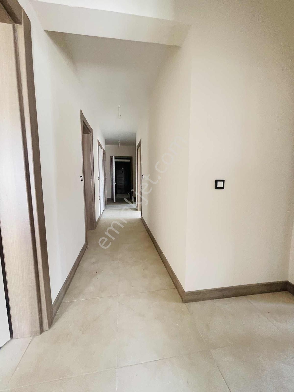 Güç Emlaktan Satılık 3+1 Yeni Batıkent Tokiler De Daire — fotoğraf 5