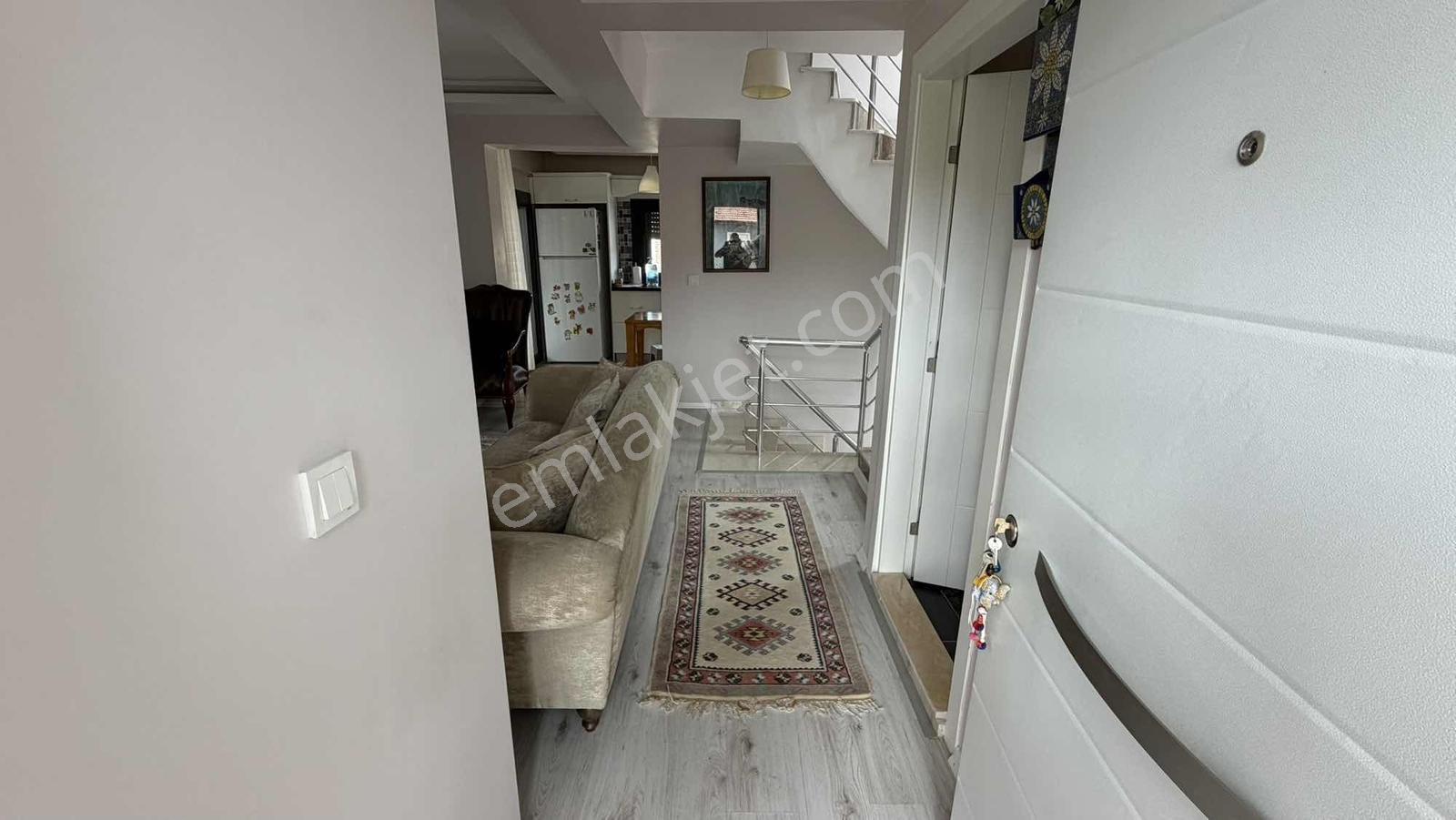 Mavi Yeşil Konaklarında Denize 200 M Mesafede Tam Müstakil Villa — fotoğraf 6