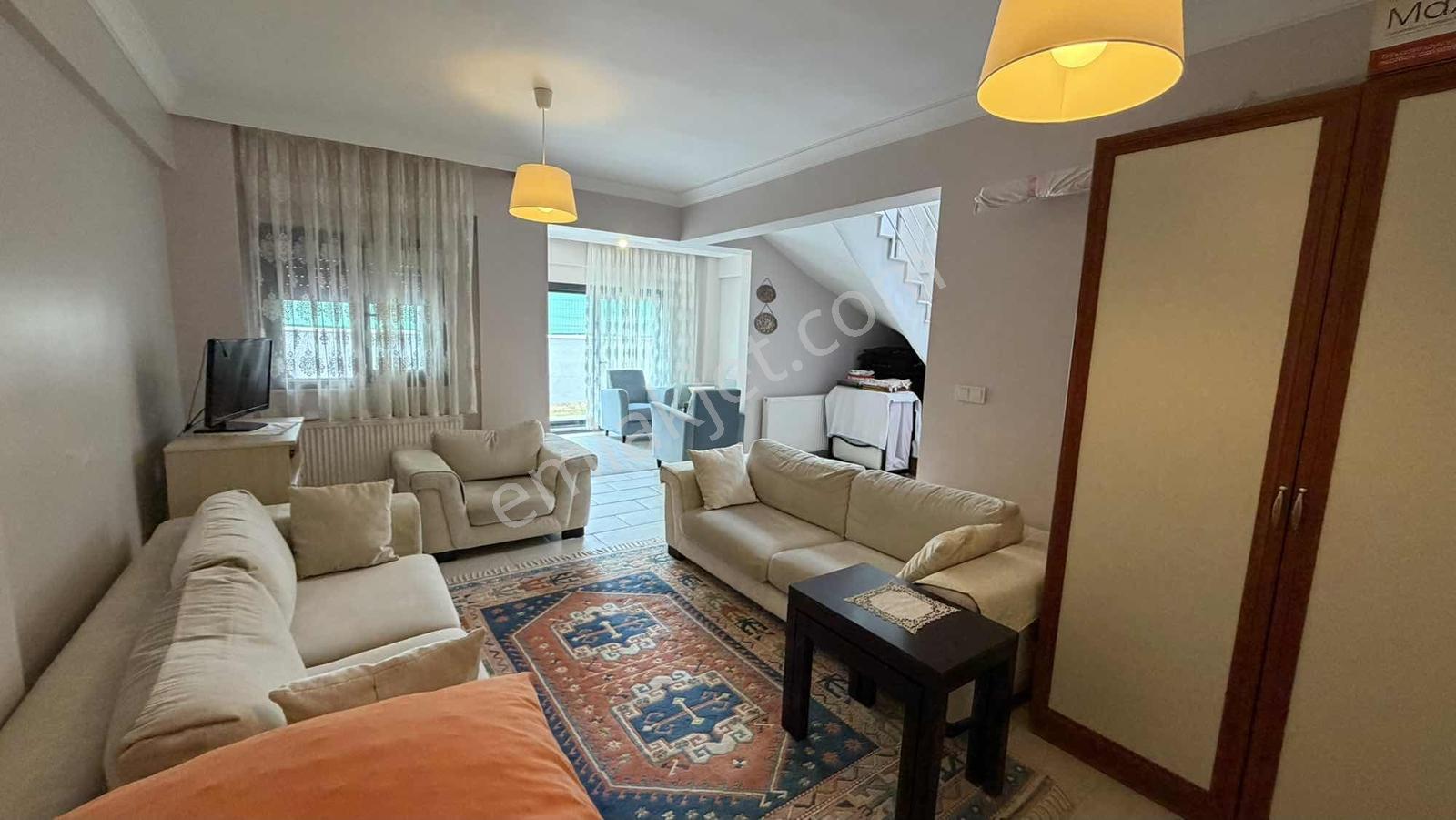 Mavi Yeşil Konaklarında Denize 200 M Mesafede Tam Müstakil Villa — fotoğraf 22