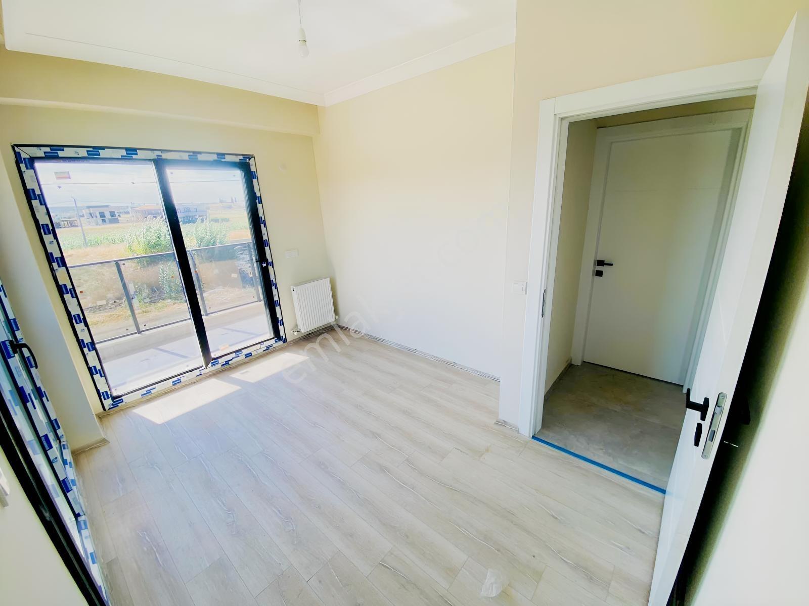 Denize Yürüme Mesafesinde Bahçeli Site İçi Müstakil 3+1 Villa — fotoğraf 12