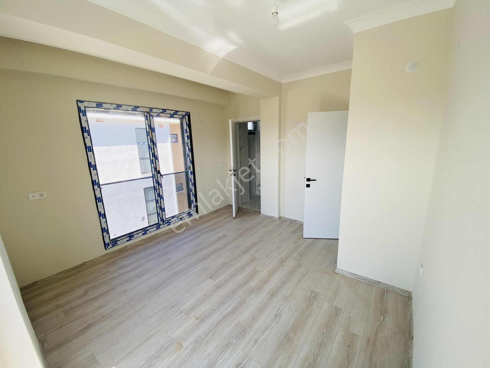 Denize Yürüme Mesafesinde Bahçeli Site İçi Müstakil 3+1 Villa — fotoğraf 18
