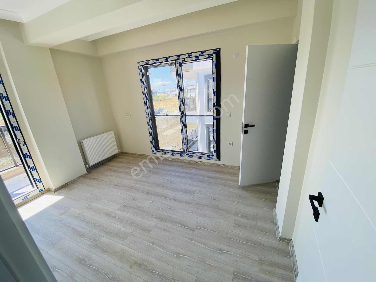 Denize Yürüme Mesafesinde Bahçeli Site İçi Müstakil 3+1 Villa — fotoğraf 29