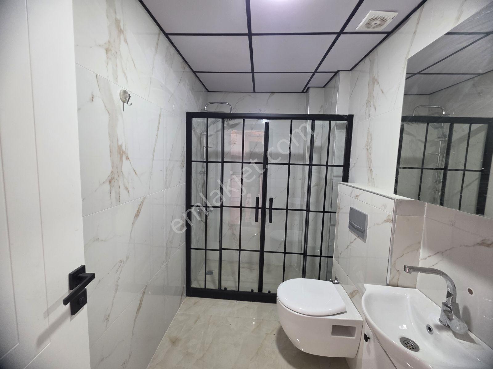Rw Nestten Çamlıcada Satılık Ön Cephe Yeni 1+1 — fotoğraf 10
