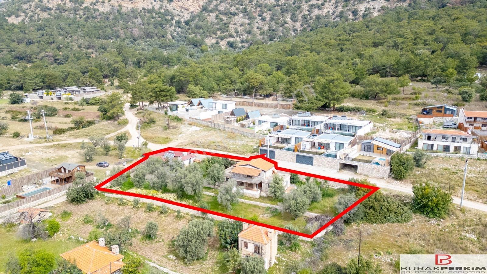 Likya Yolu Üzerinde Müstakil Tapulu 250 M² Satılık Taş Ev — fotoğraf 5