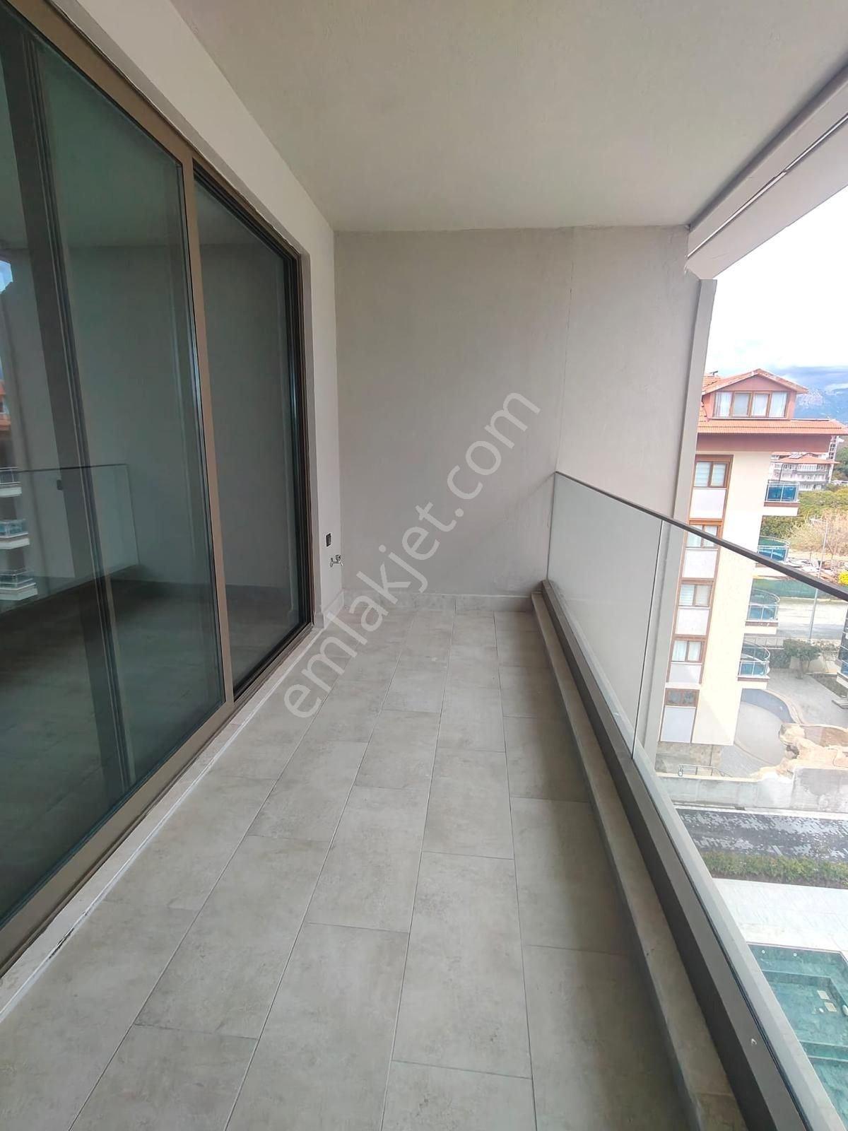 Alanya Kestelde Denize İlk Bina 2+1 Yeni Penthouse Satılık Daire — fotoğraf 8