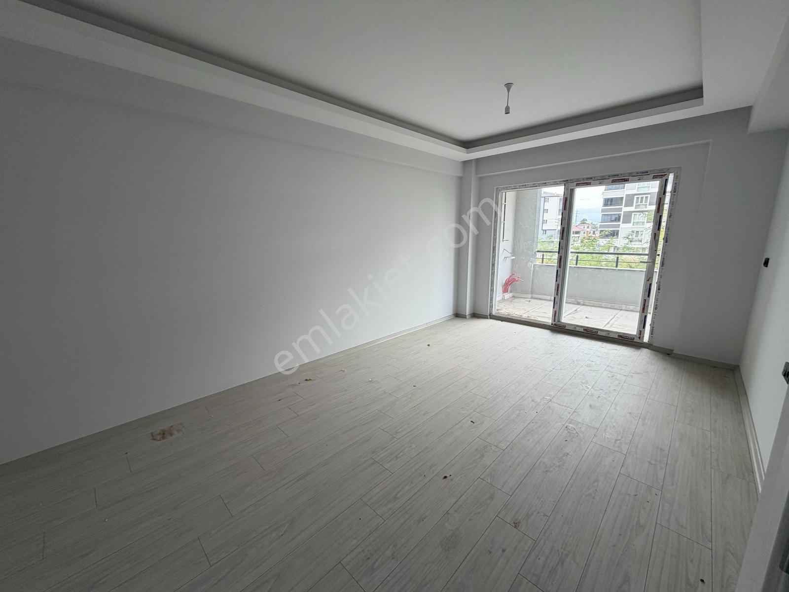 Yağmur Emlak'Tan Merkezi Konumda 2+1 Sıfır Satılık Daire