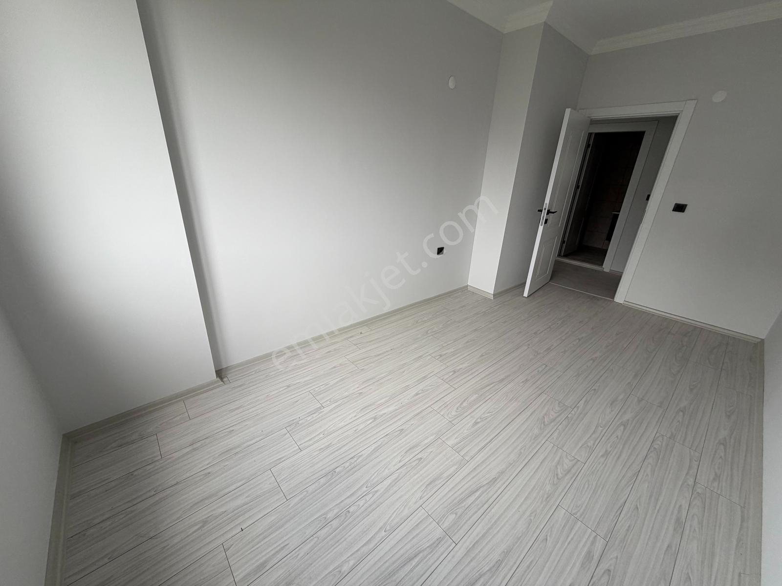 Yağmur Emlak'tan Merkezi Konumda 2+1 Sıfır Satılık Daire — fotoğraf 13