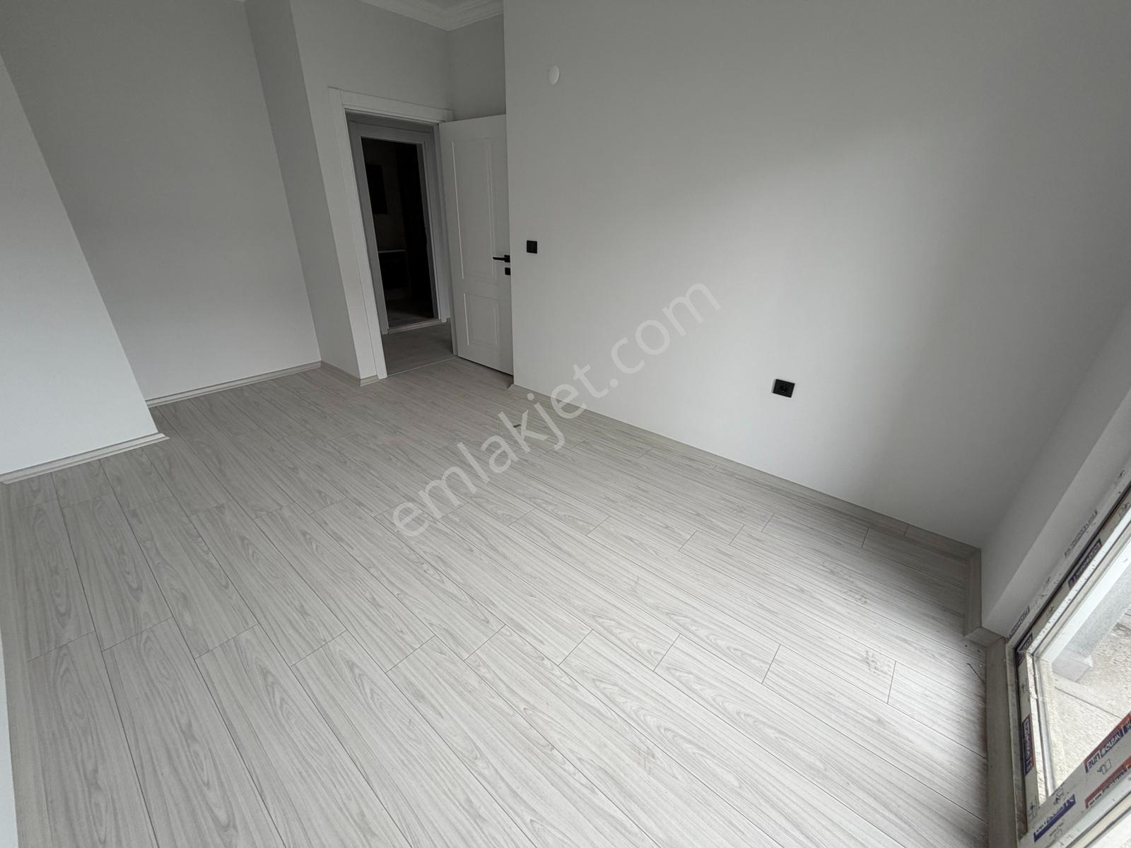 Yağmur Emlak'tan Merkezi Konumda 2+1 Sıfır Satılık Daire — fotoğraf 15
