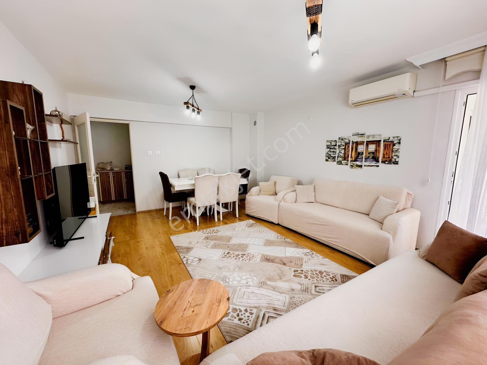 Bornova Evka3 Borkop Sitesinde Satılık 3+1 — fotoğraf 6