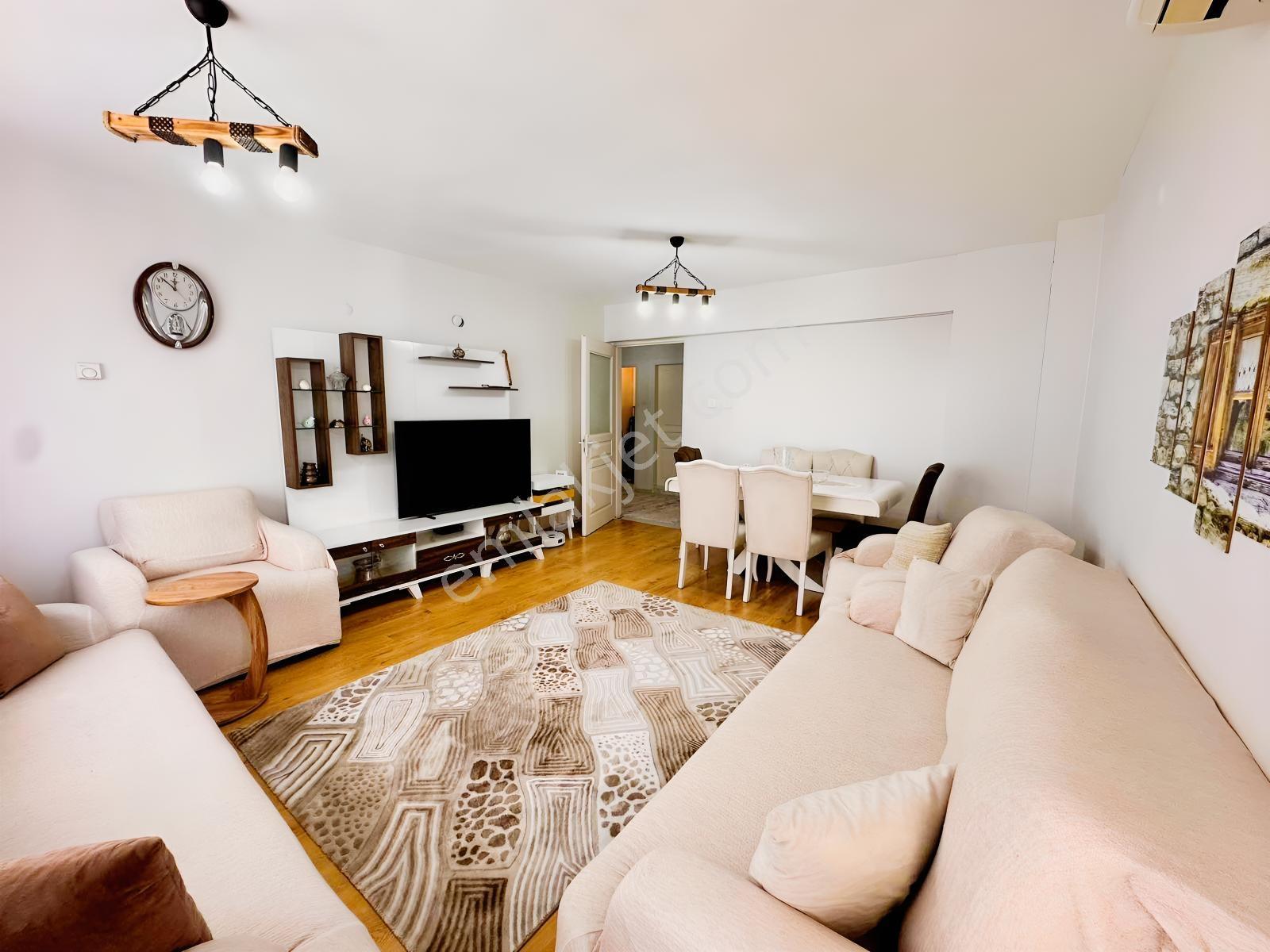 Bornova Evka3 Borkop Sitesinde Satılık 3+1 — fotoğraf 7