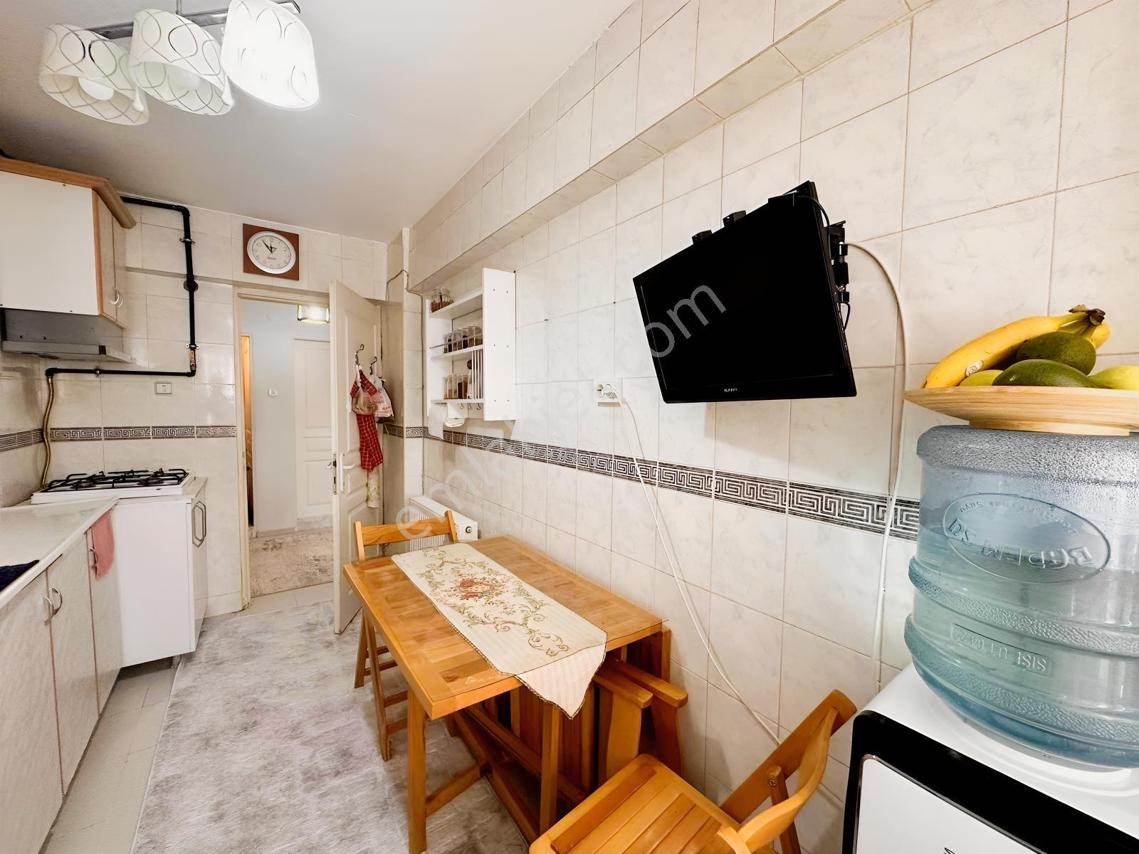 Bornova Evka3 Borkop Sitesinde Satılık 3+1 — fotoğraf 16
