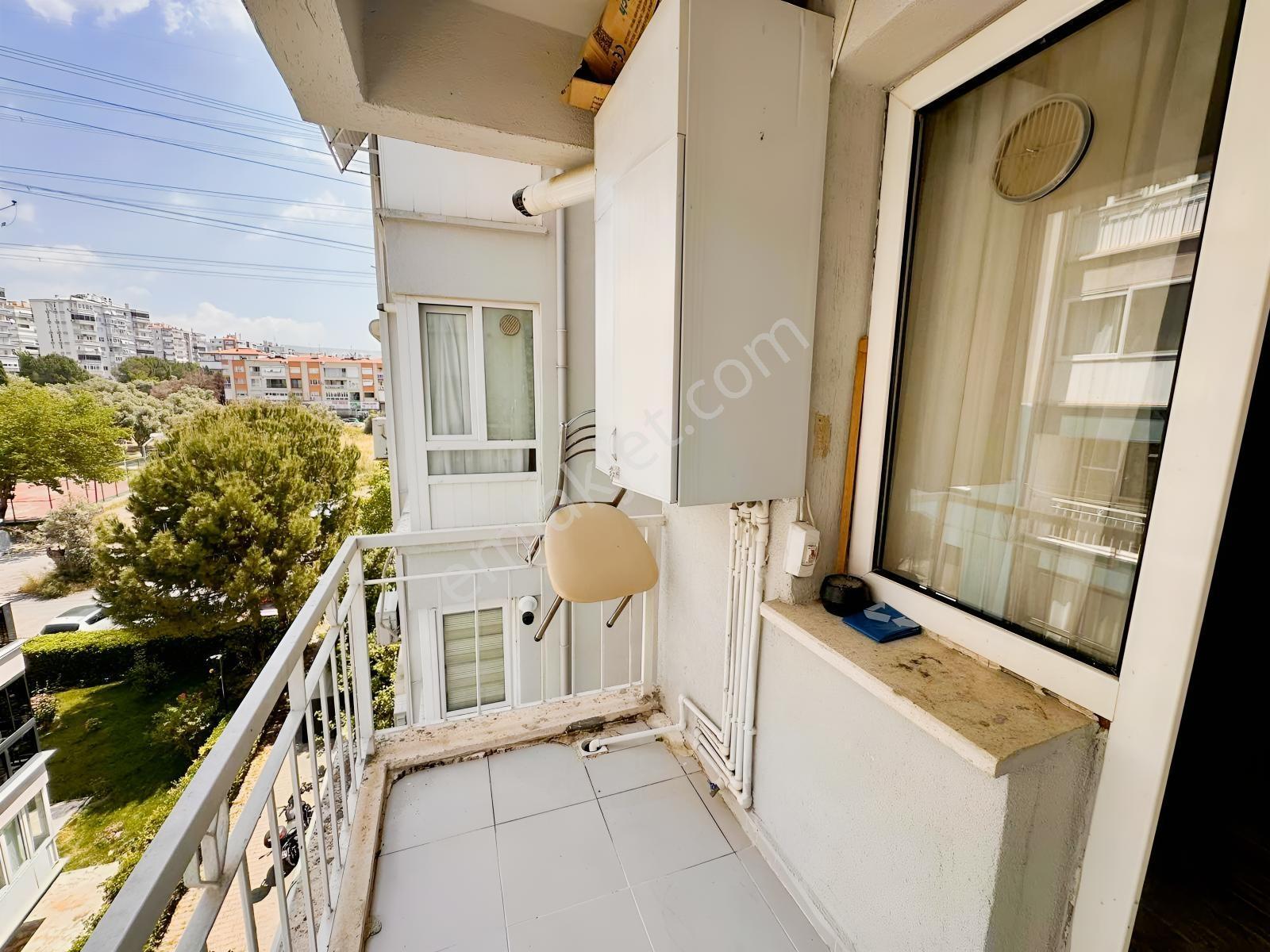 Bornova Evka3 Borkop Sitesinde Satılık 3+1 — fotoğraf 18