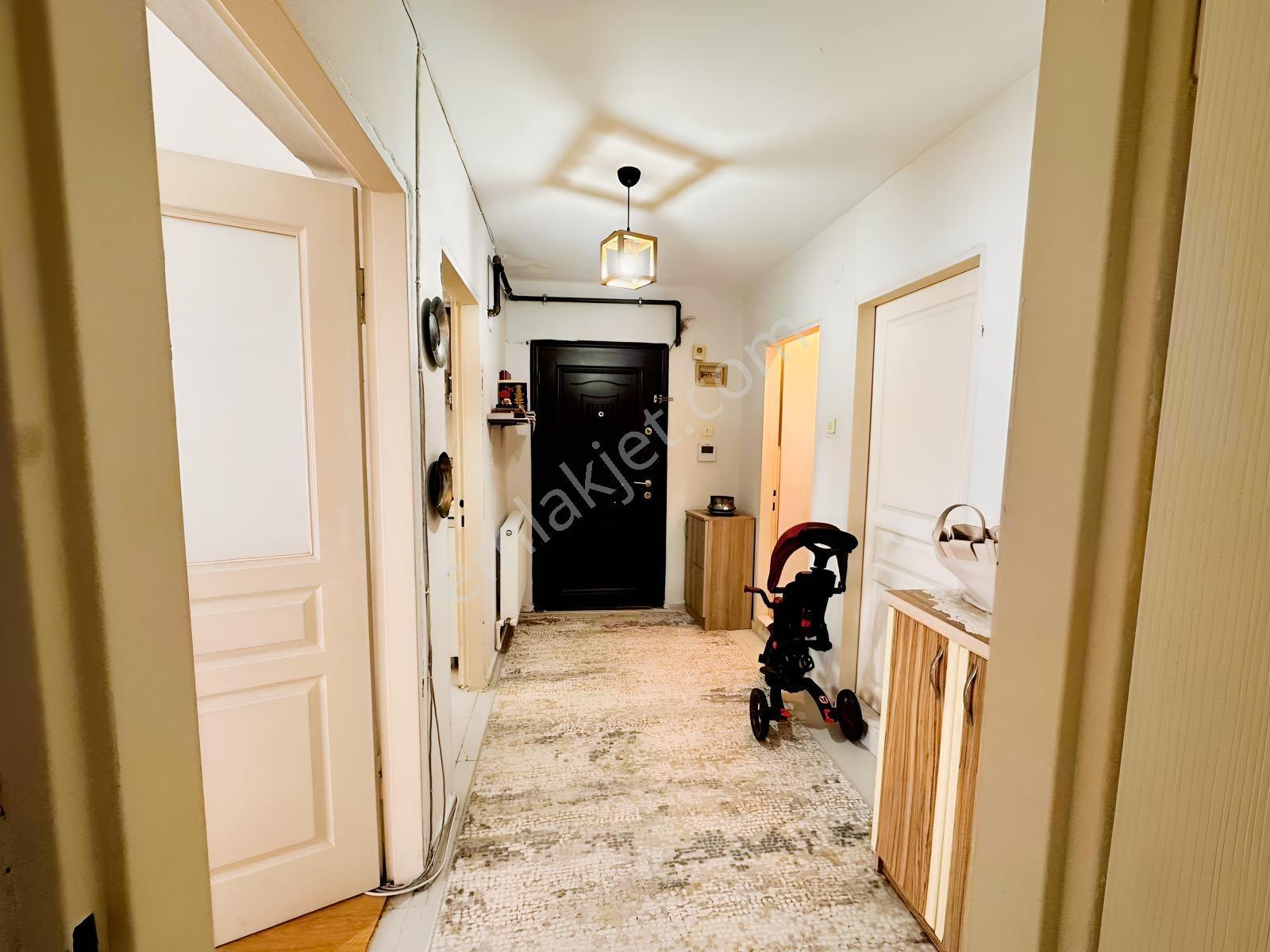 Bornova Evka3 Borkop Sitesinde Satılık 3+1 — fotoğraf 23