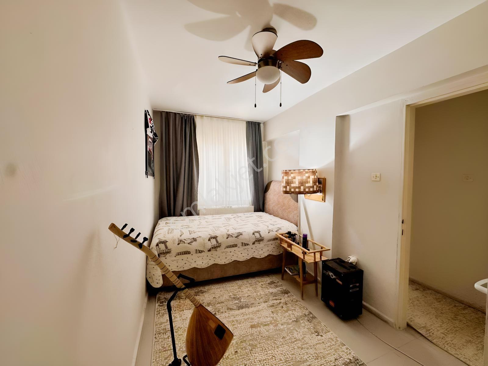 Bornova Evka3 Borkop Sitesinde Satılık 3+1 — fotoğraf 25
