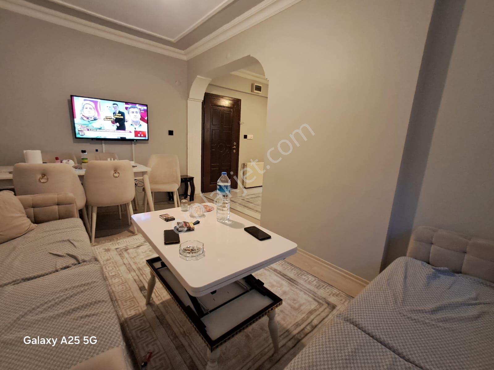 Oryaştan Ataşehir İçerenköyde İskanlı 80m2 2+1 Giriş Daire — fotoğraf 6