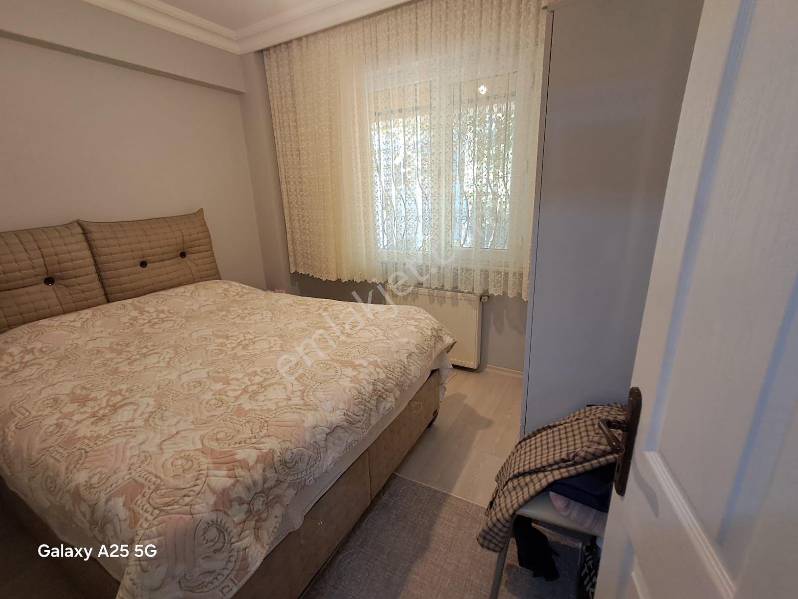 Oryaştan Ataşehir İçerenköyde İskanlı 80m2 2+1 Giriş Daire — fotoğraf 14