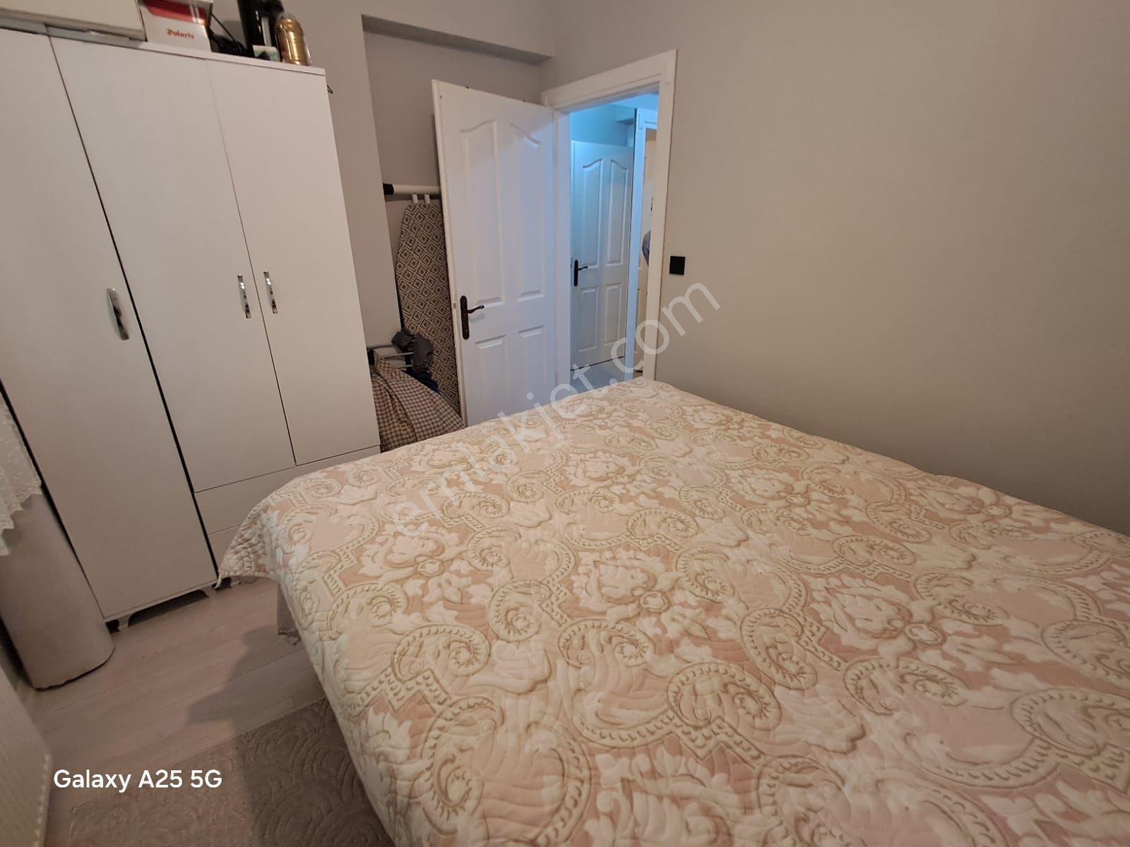 Oryaştan Ataşehir İçerenköyde İskanlı 80m2 2+1 Giriş Daire — fotoğraf 16