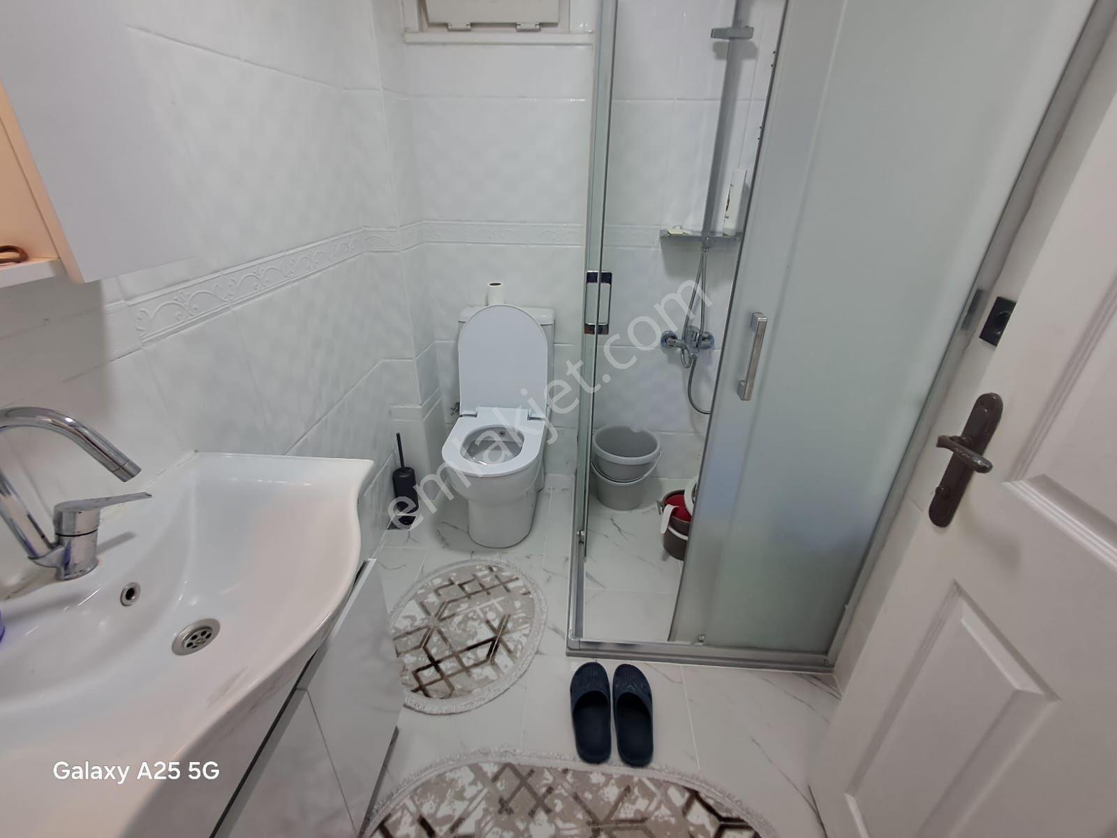Oryaştan Ataşehir İçerenköyde İskanlı 80m2 2+1 Giriş Daire — fotoğraf 19