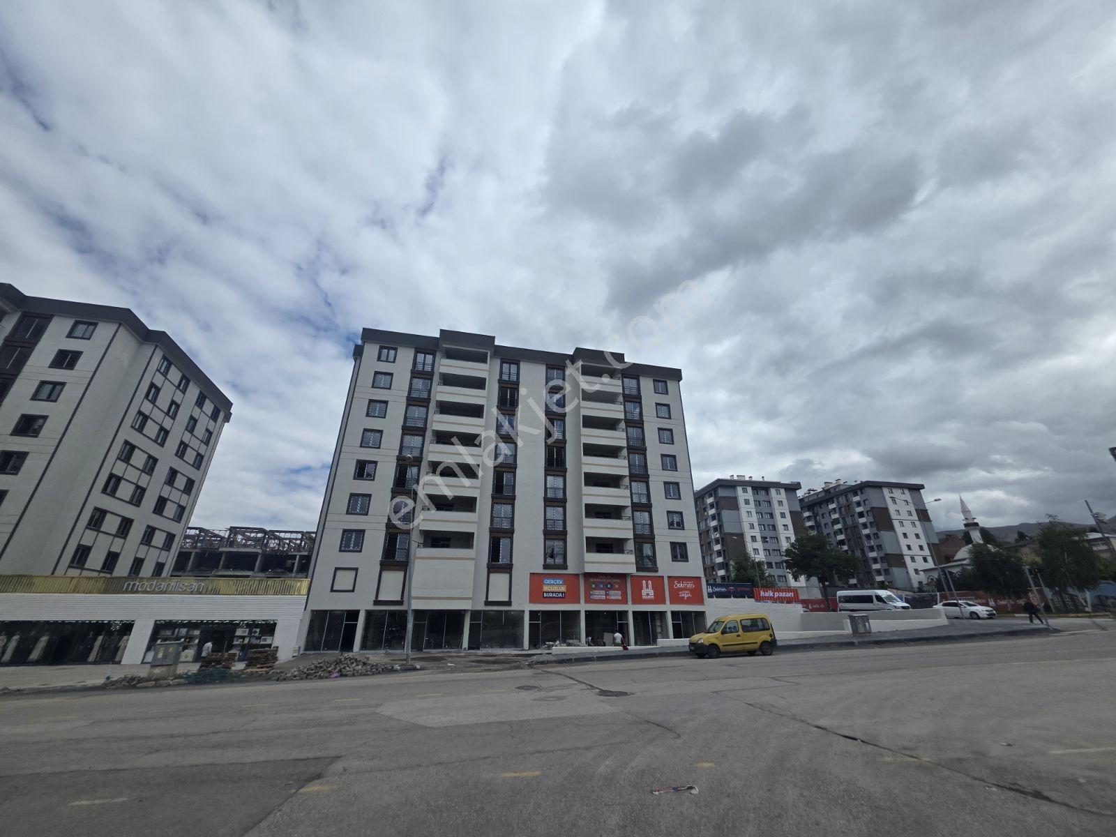 Emlak Dünyası Gym'den 4+1 Satılık Sıfır Daire — fotoğraf 2