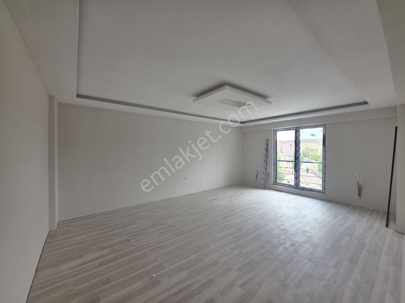 Emlak Dünyası Gym'den 4+1 Satılık Sıfır Daire — fotoğraf 3