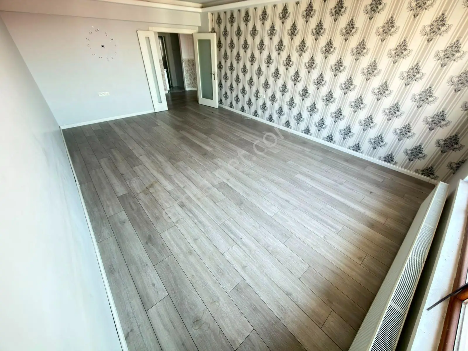 Kariyer'den Site İçinde Yüksek Katta Balkonlu Manzara 3+1 Daire — fotoğraf 14