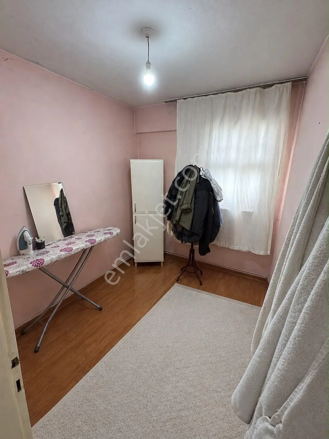 Ciftlik Mahallesinde İci Temiz Satılık Daire — fotoğraf 3