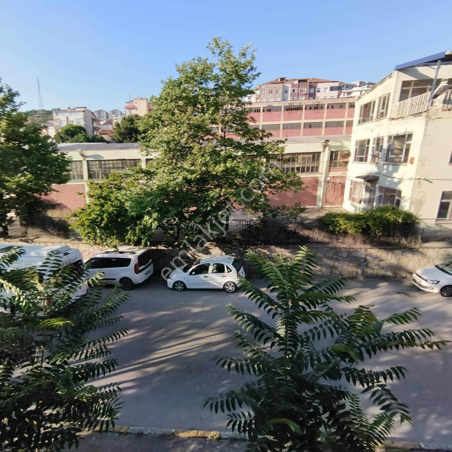 Pendik Köprüsünde Yatırımlık Fırsat İşhanında Ofis Daire — fotoğraf 5