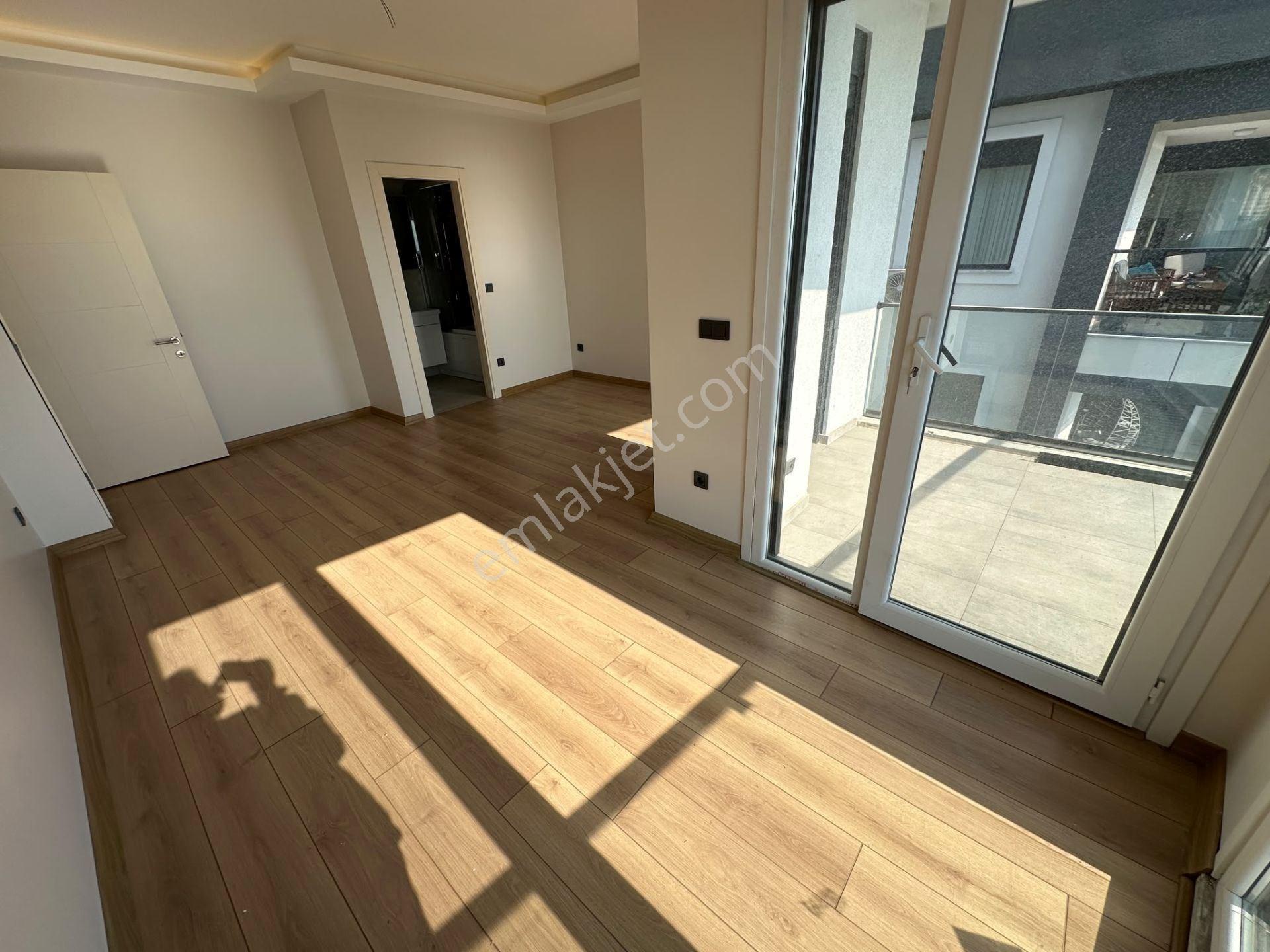 Altıntepe Sahil Deniz Manzaralı Sıfır Teraslı Dubleks Daire — fotoğraf 20
