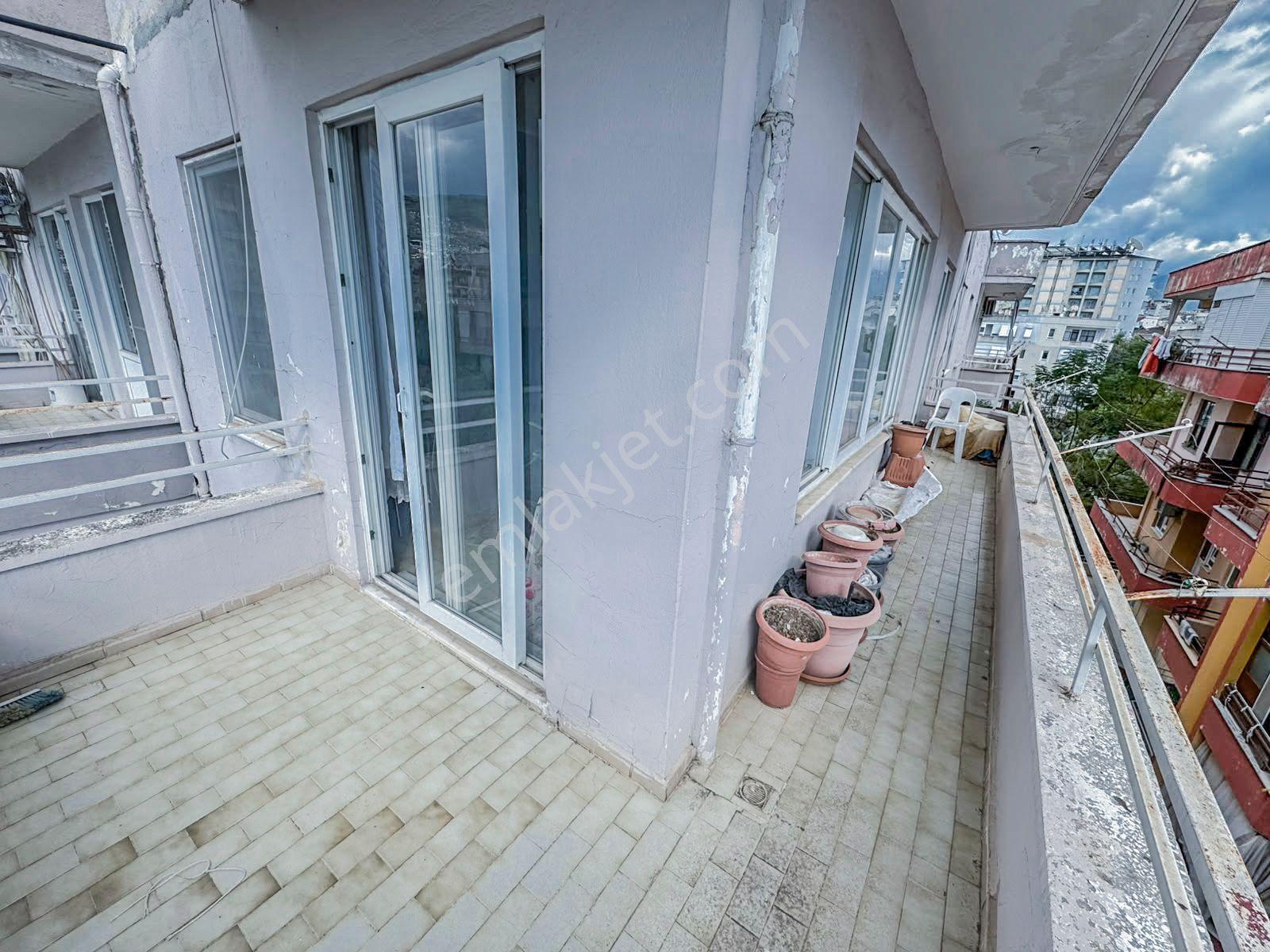 Alanya Güllerpınarı Mahallesinde Satılık 3+1 Ayrılabilir Mutfak Daire — fotoğraf 11