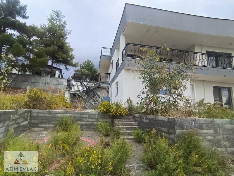 Torbalı Demirci Köyünde Satılık 2 Kat Bina — fotoğraf 4